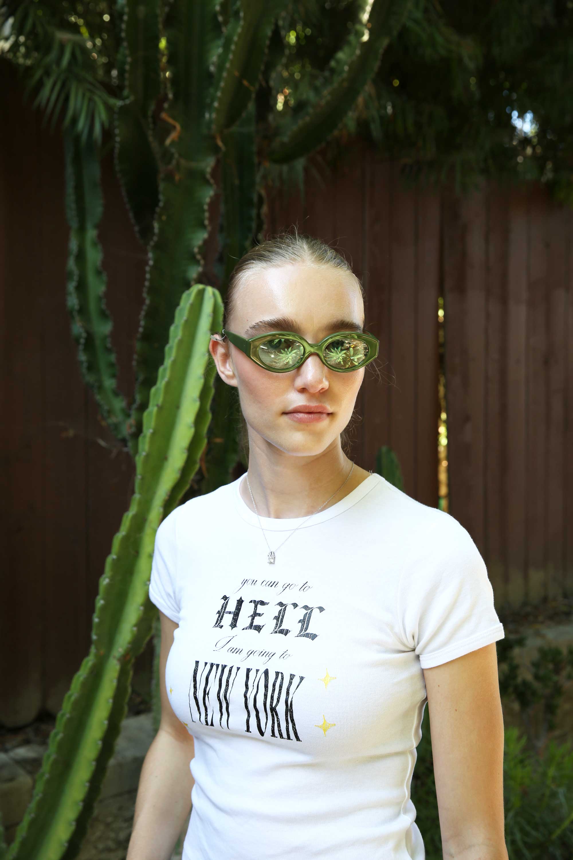 Alyssa 02 - Crocodile - Image 2