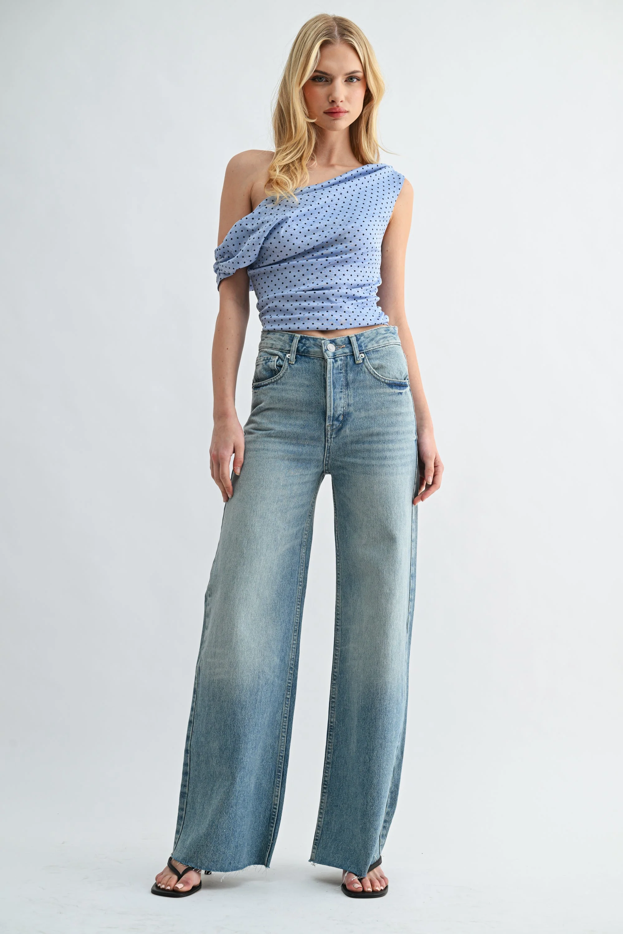 Beach-to-Bar Pant - Image 4