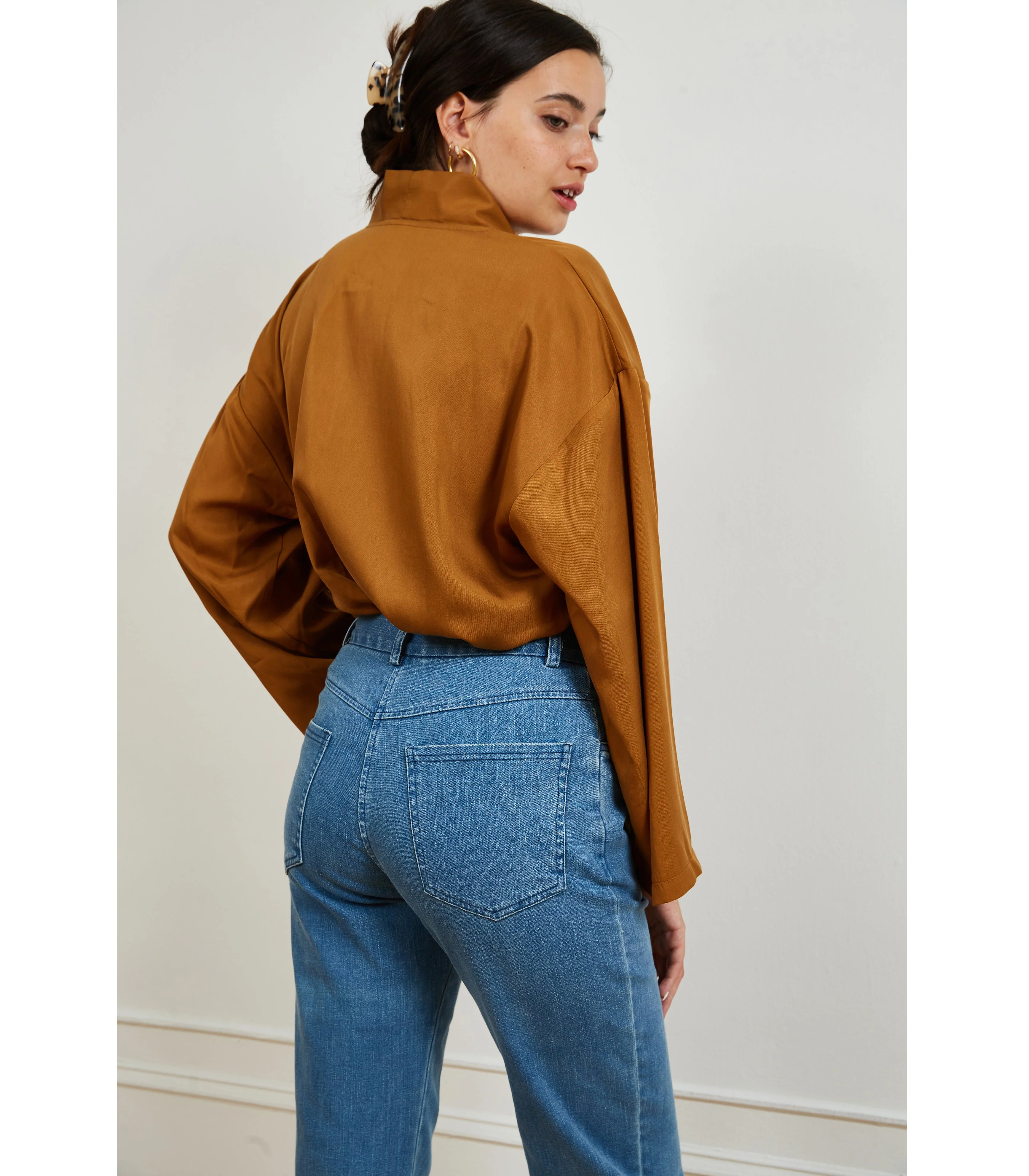 Cleo Straight Ankle Jeans - Light Indigo - Image 3
