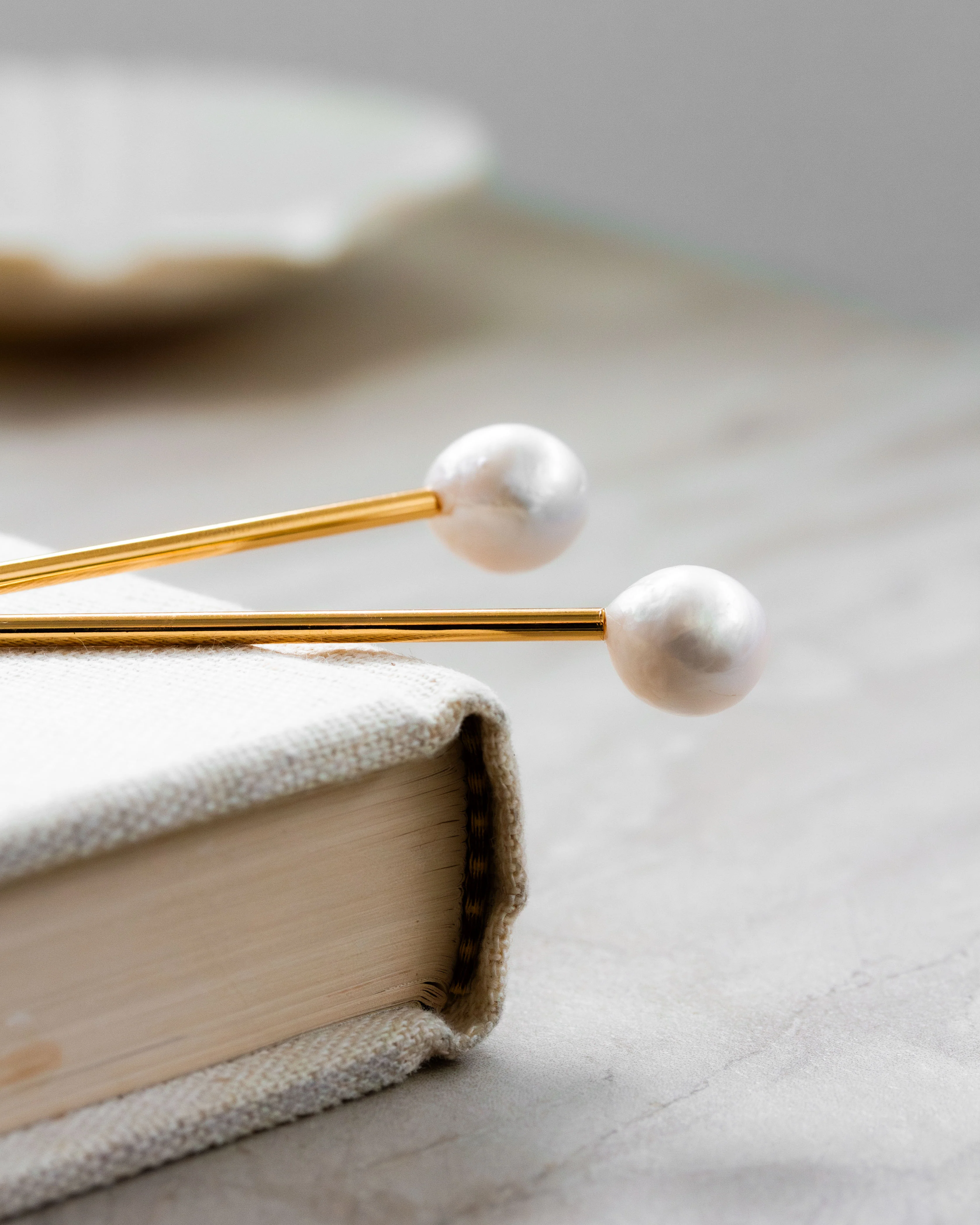 Ebb and Flow Pearl Hair Pin Jewelry - Image 3