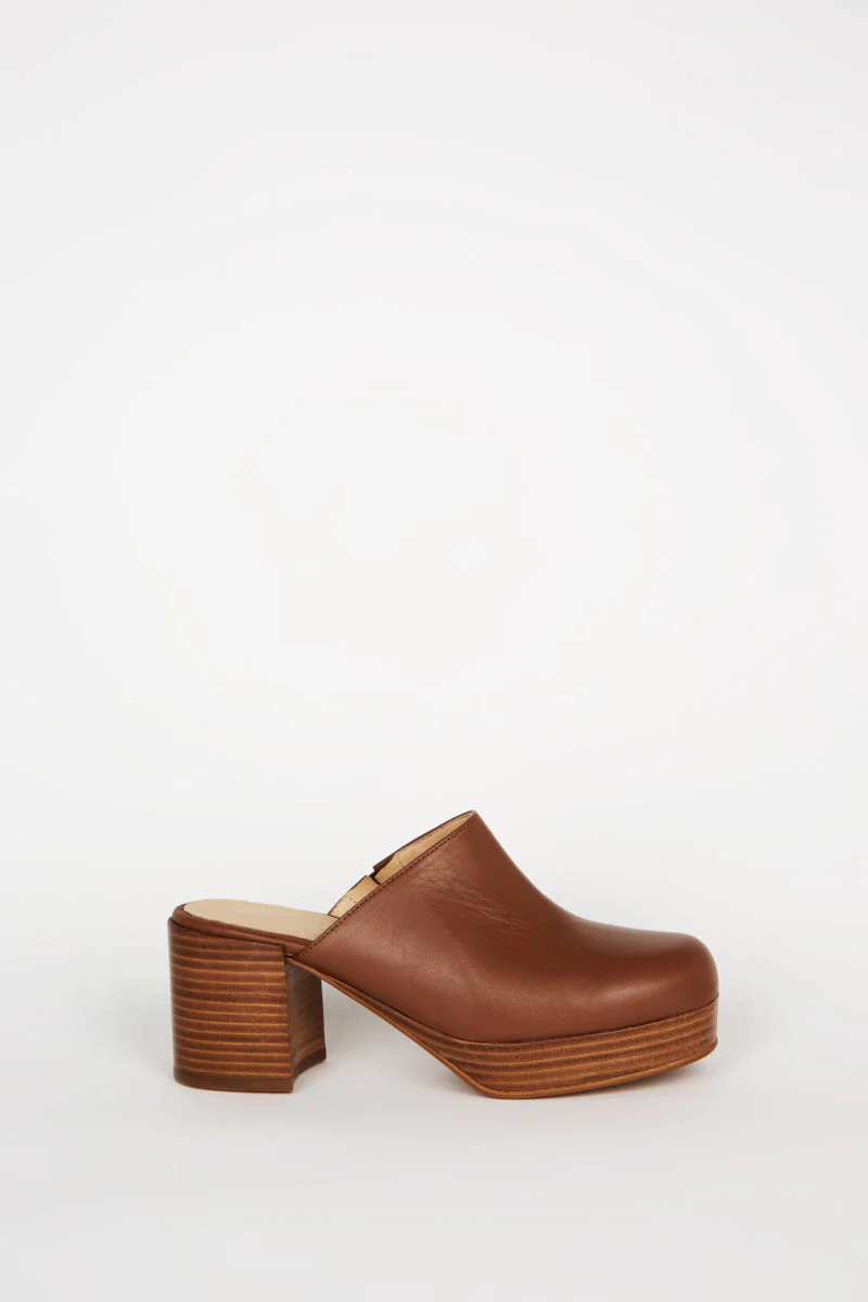 Facts Leather Platform Clog - Image 6