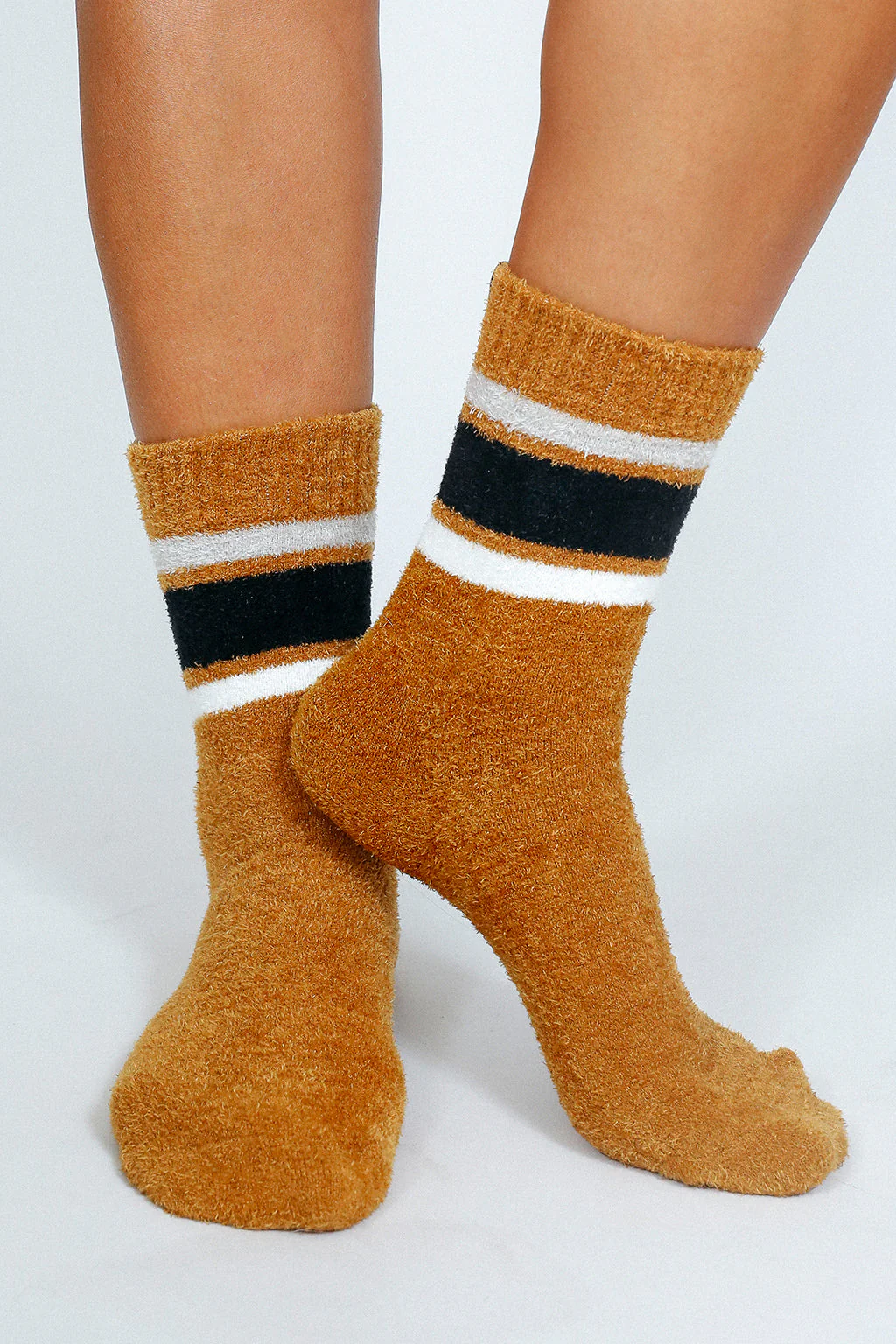 Flour Plush Teddy Ankle Socks - Caramel - Image 2