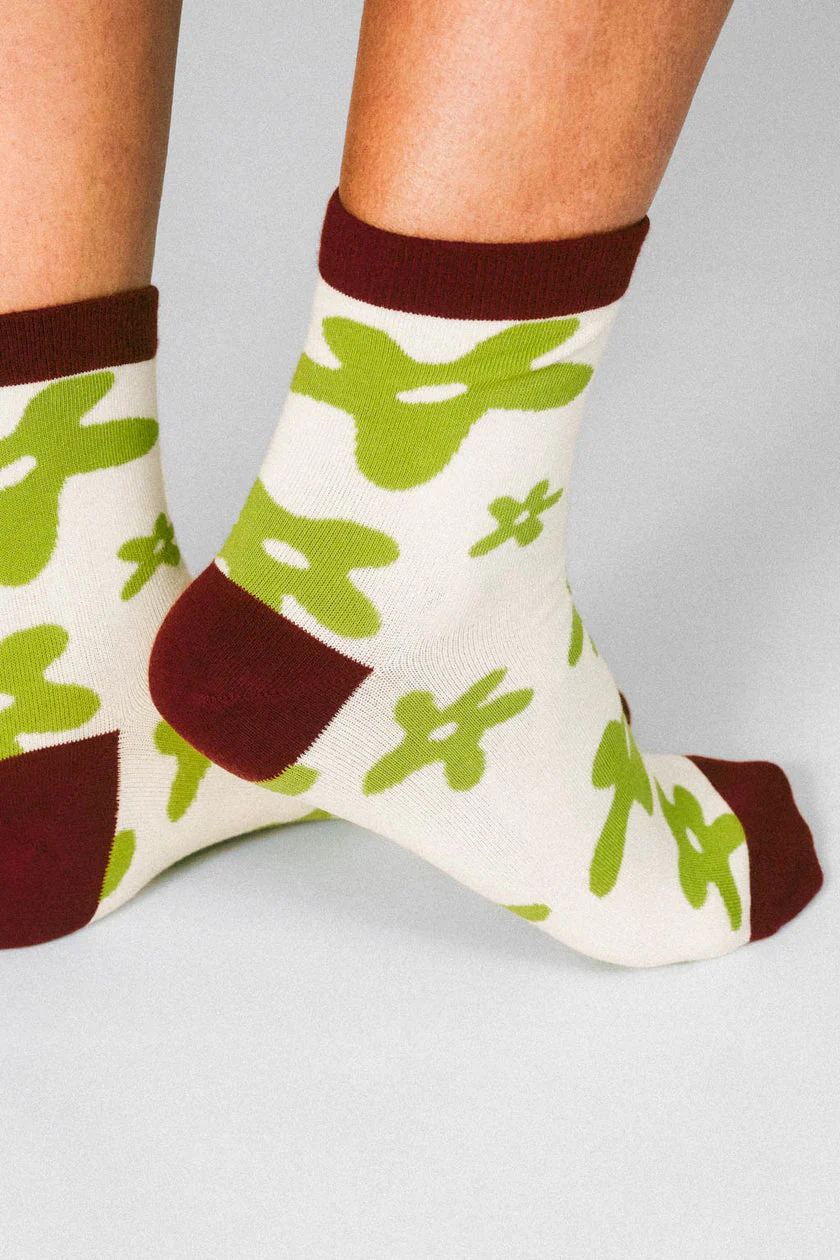 Flowers Knit Ankle Sock - Image 2