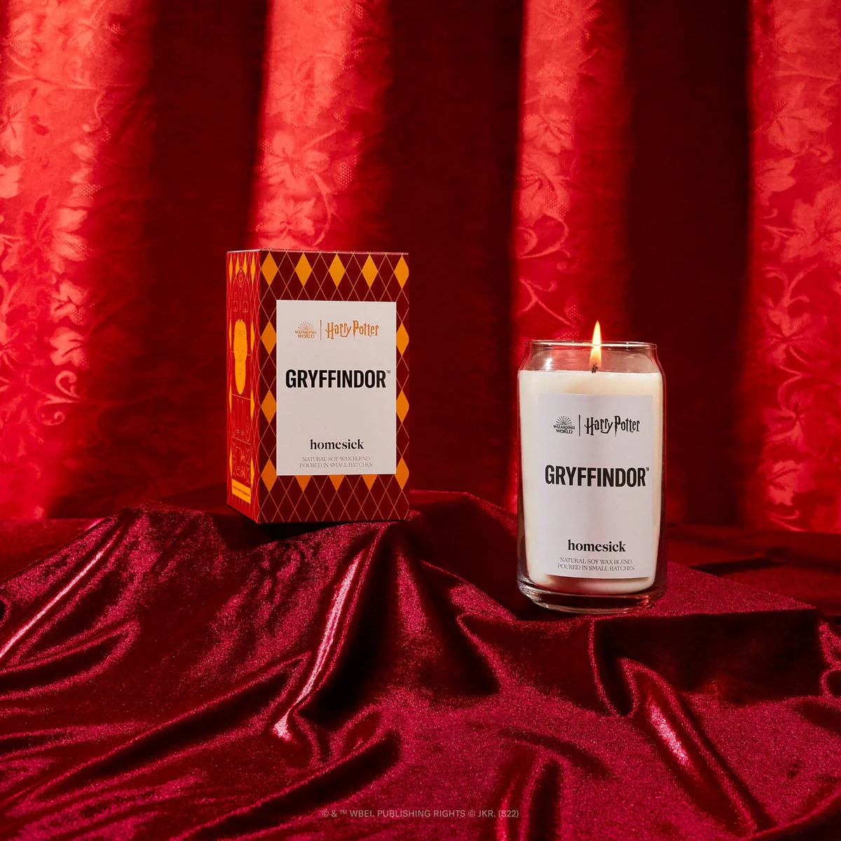 Harry Potter Gryffindor™ Candle - Image 2