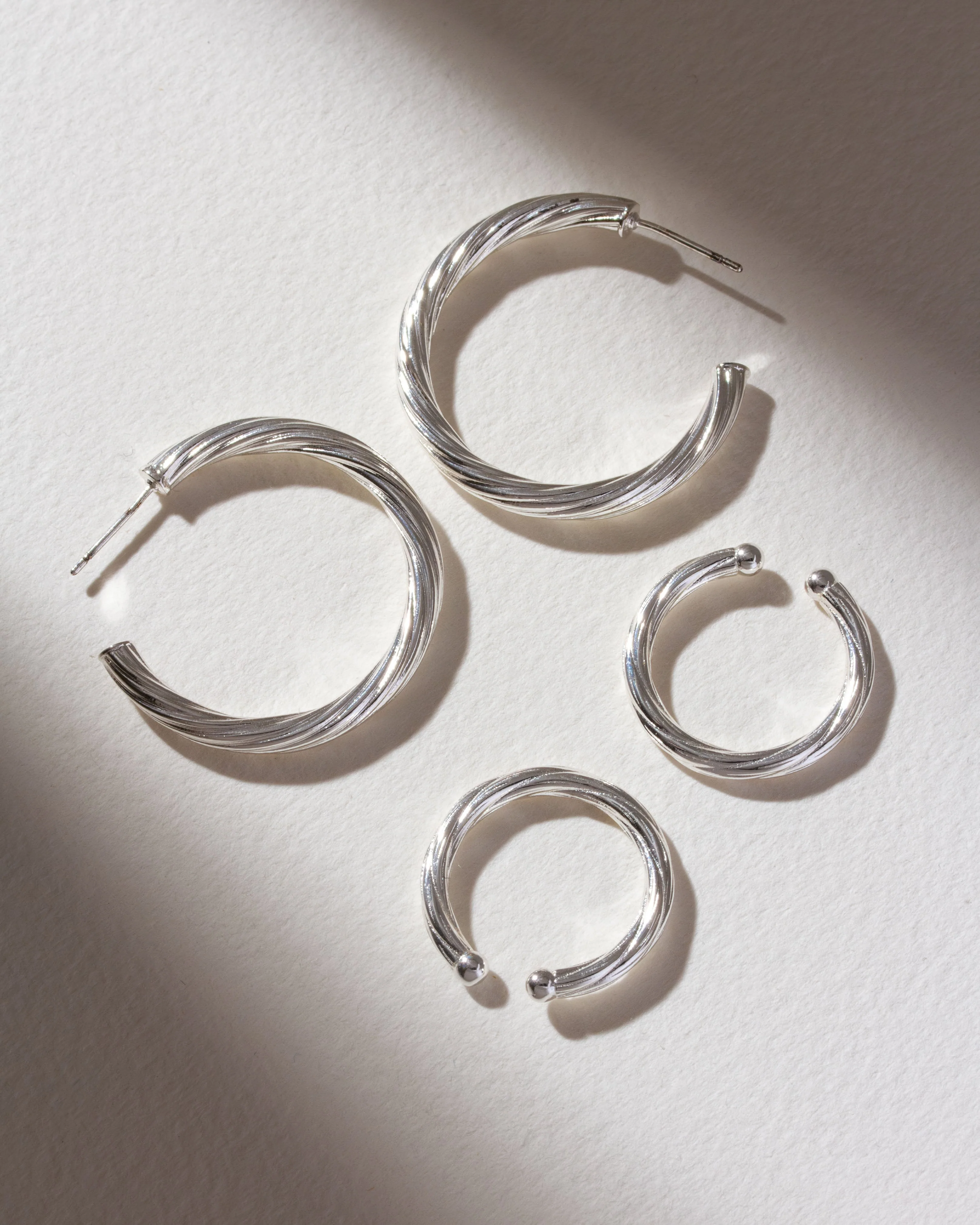 Helix Twisted Lobe Layers One Look Set Silver