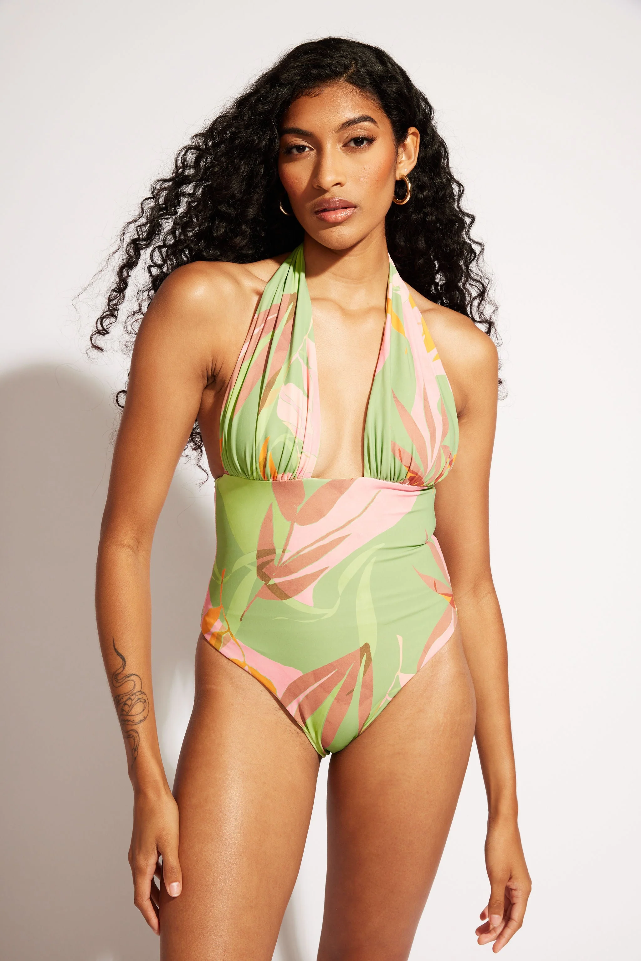 Isle One Piece - Birds of Paradise