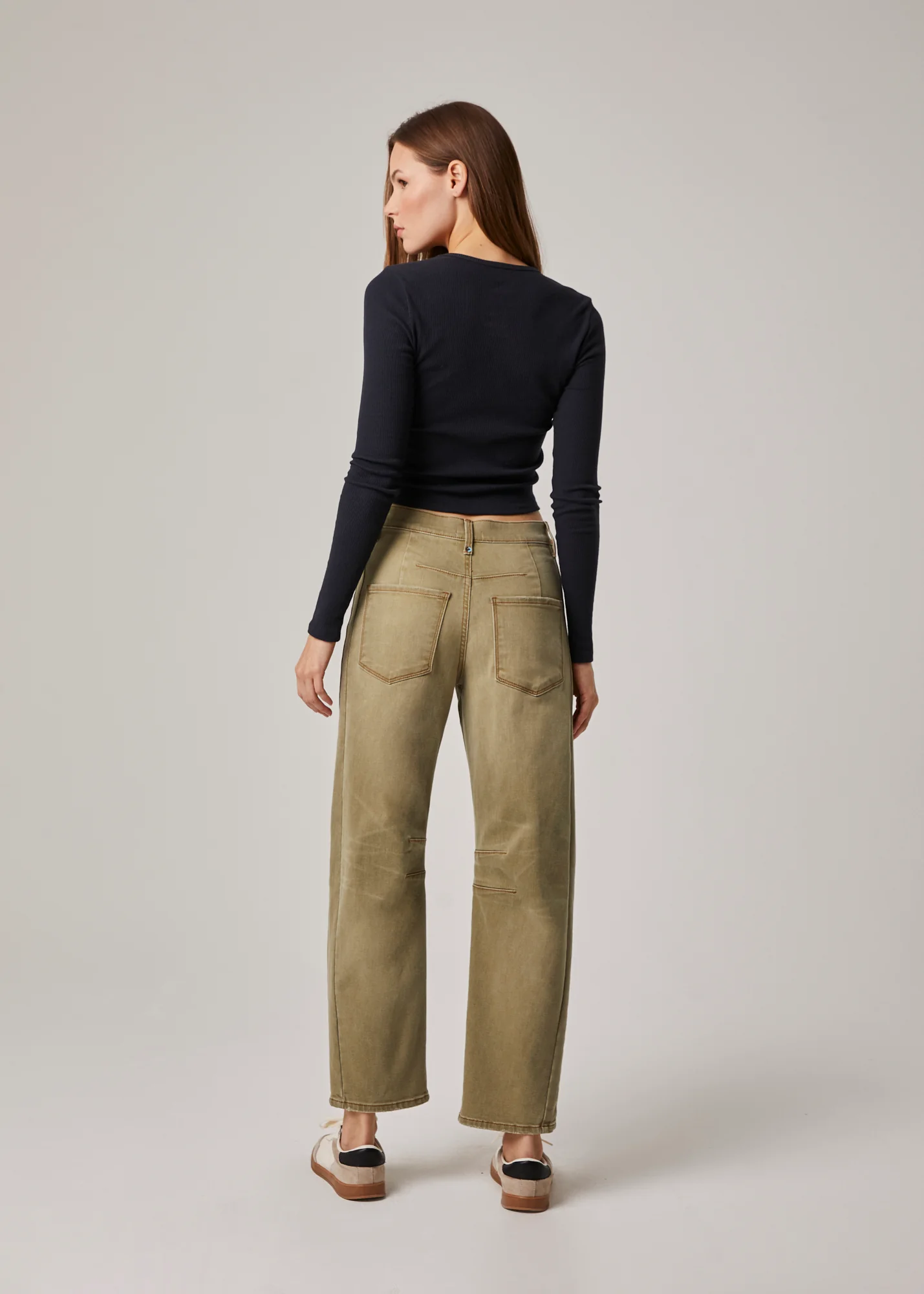 Jack High Rise Slouchy Barrel Jeans - Light Olive Hamilton - Image 3