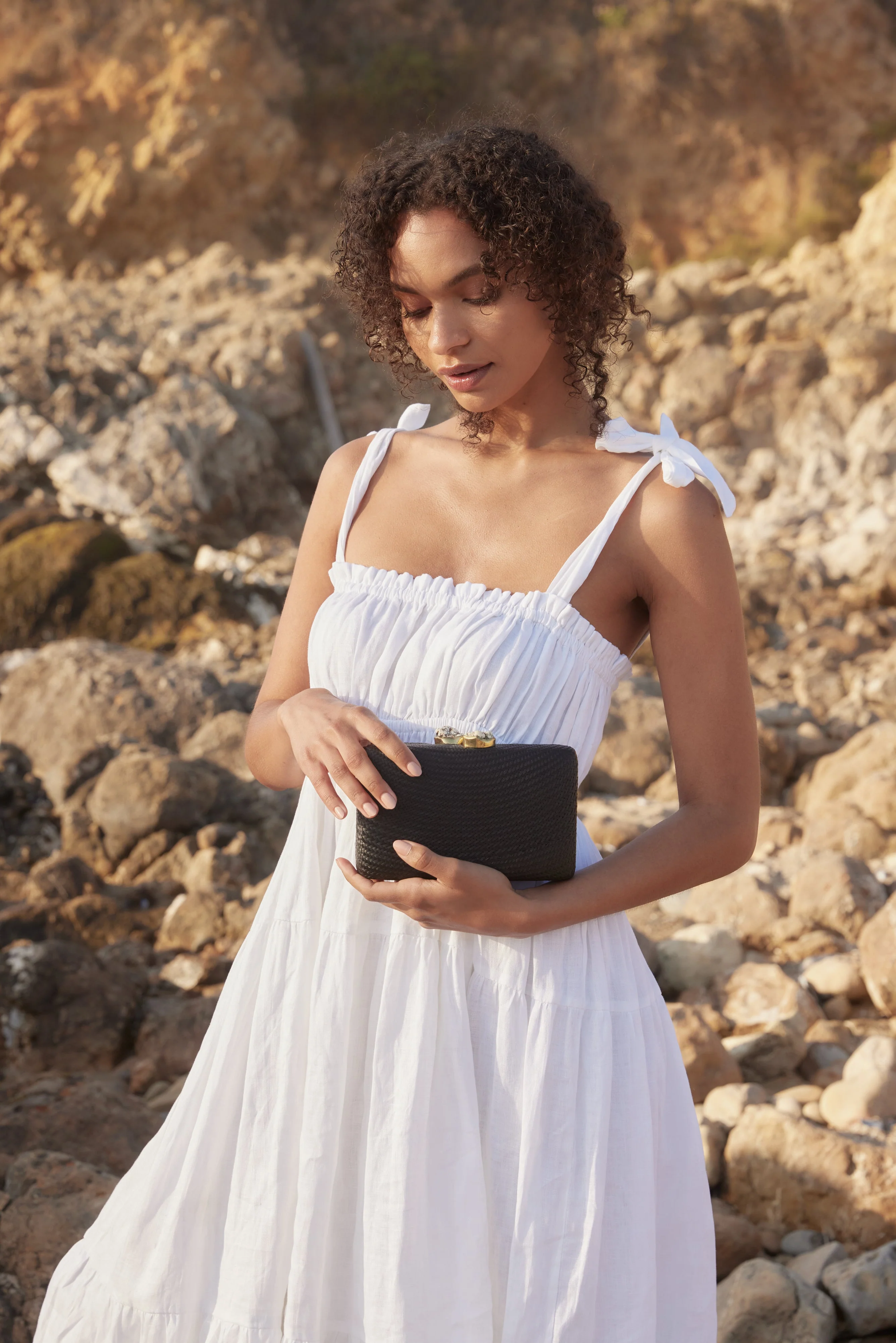 Jen clutch with white Stone - Image 7