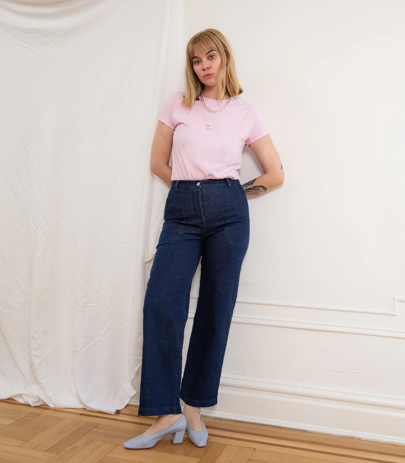 Kate Wide Leg Ankle Jeans - Dark Indigo - Image 5