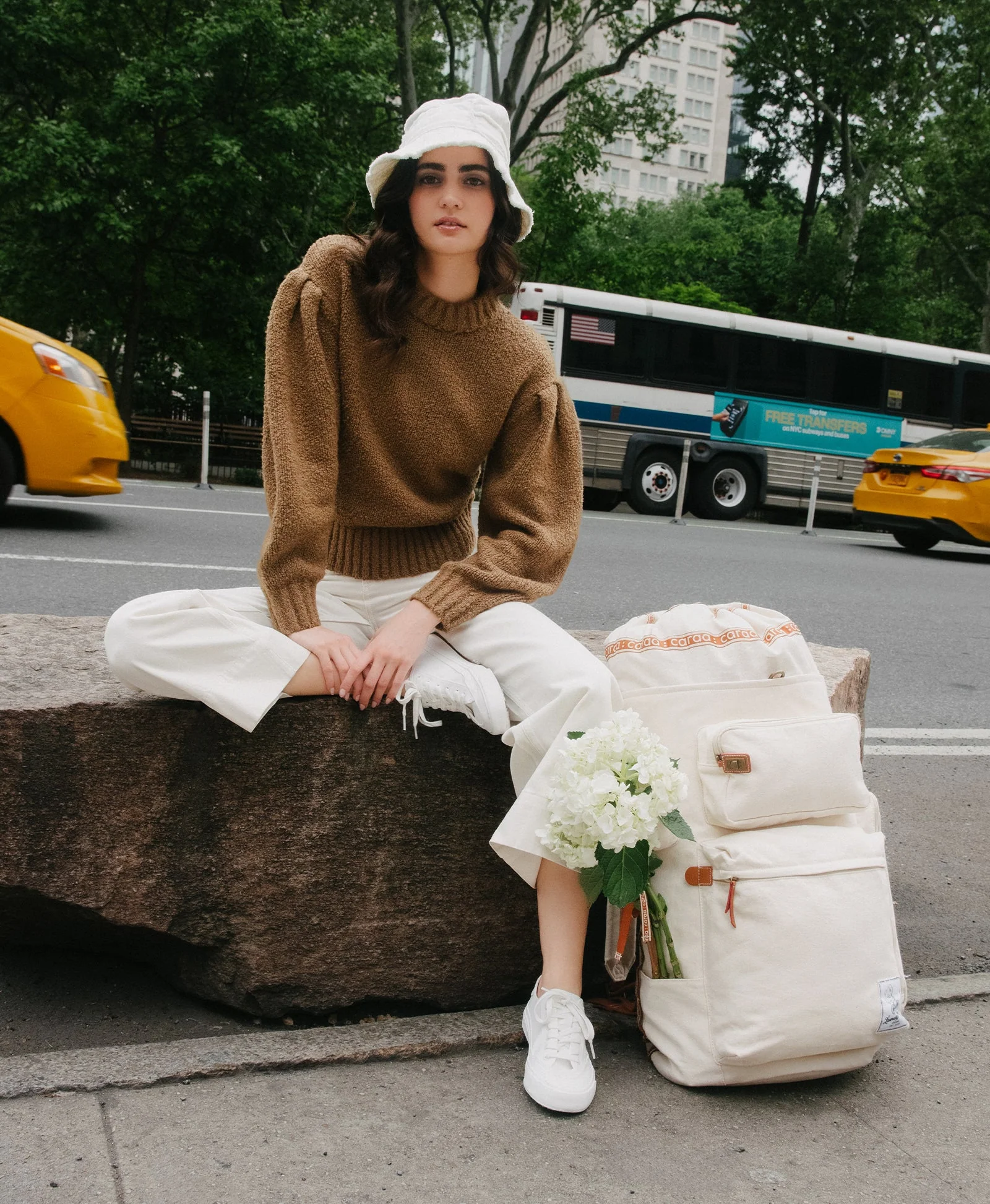 Laundry Backpack - Natural Canvas - Image 5