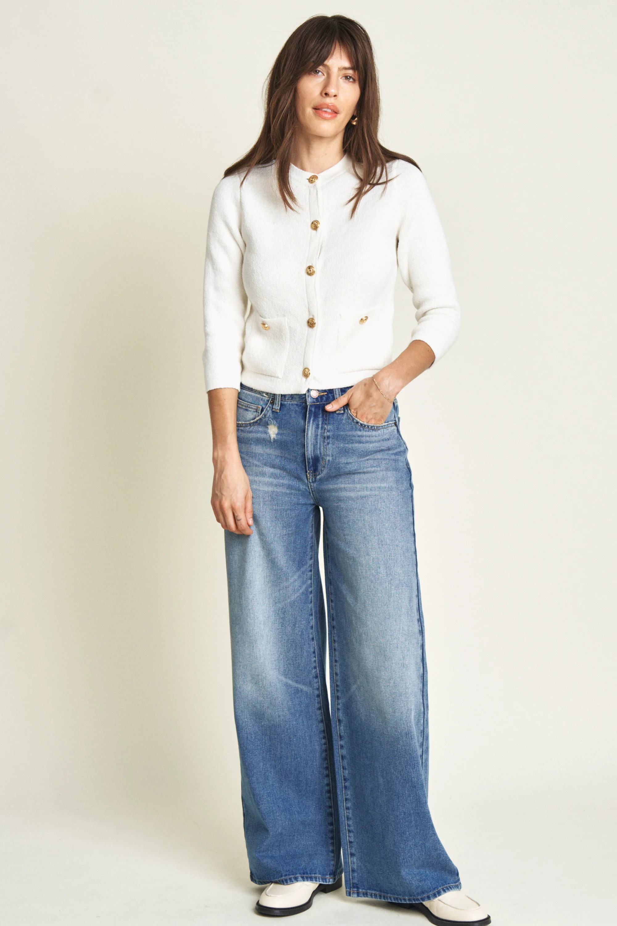 oliver logan september flash sale