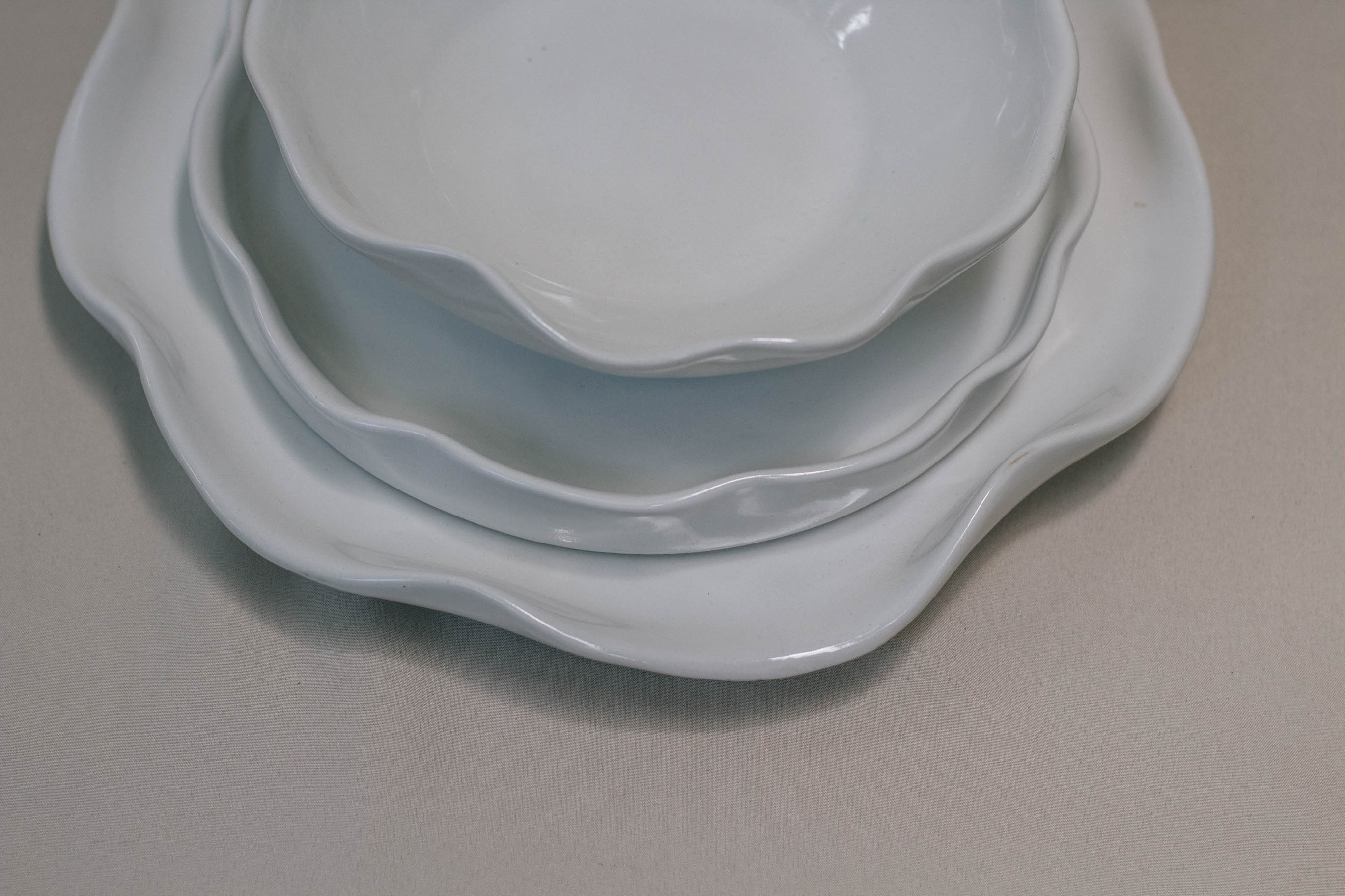 Mina Handcrafted Salad Bowl - Image 3