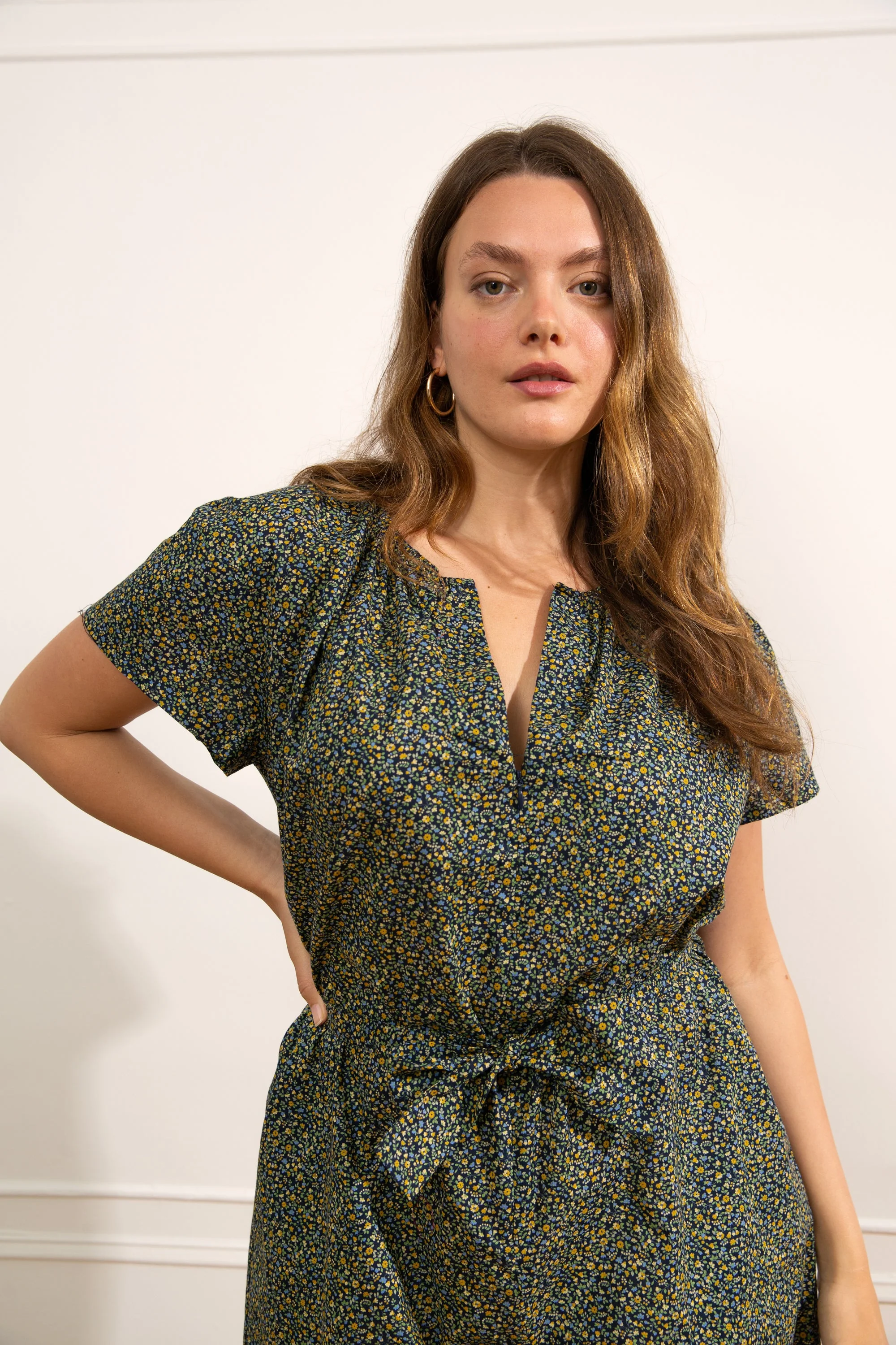 Paloma Short Sleeve Zip Romper - Floral - Image 5