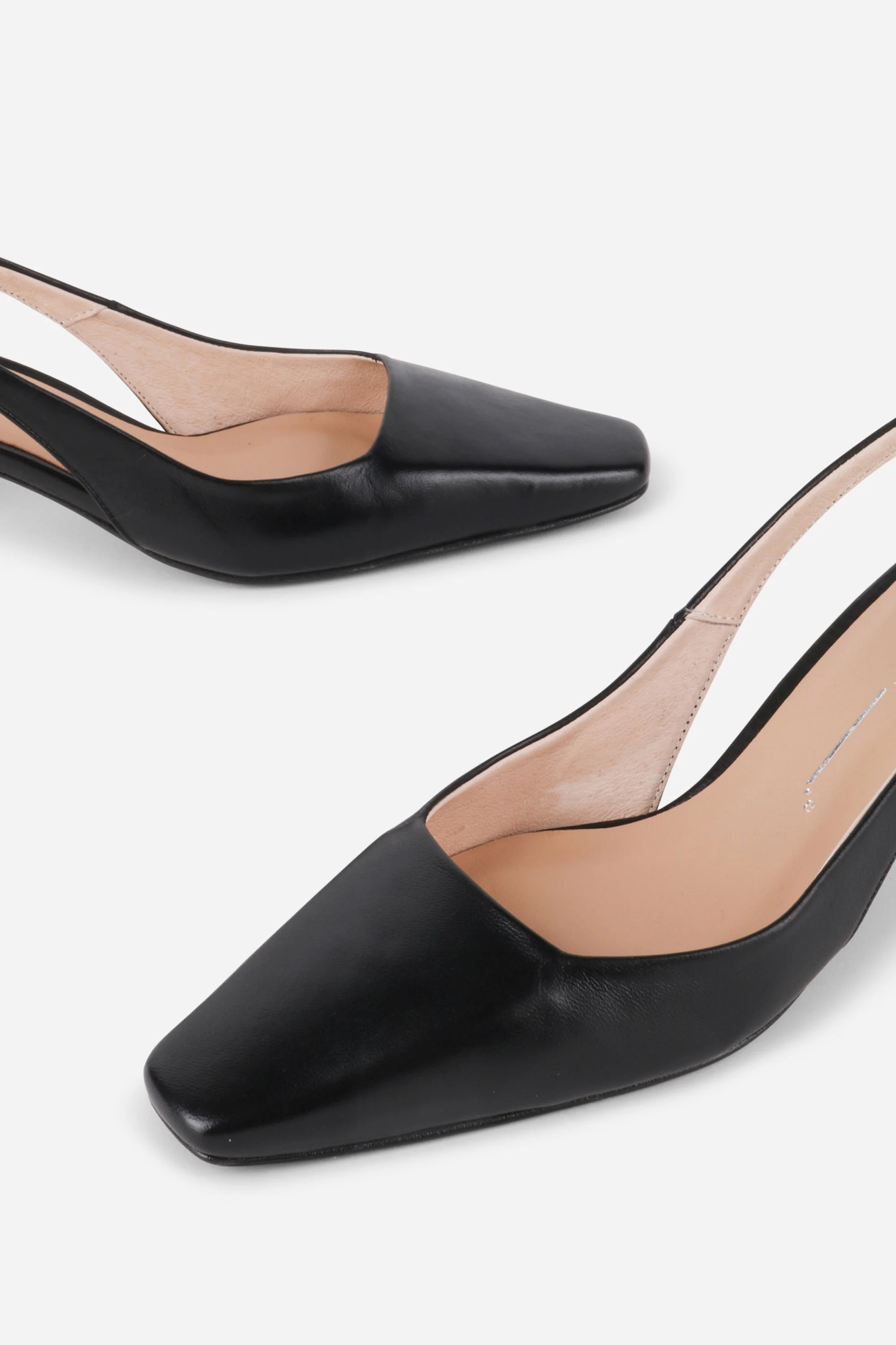 Parker Slingback Heel - Image 13
