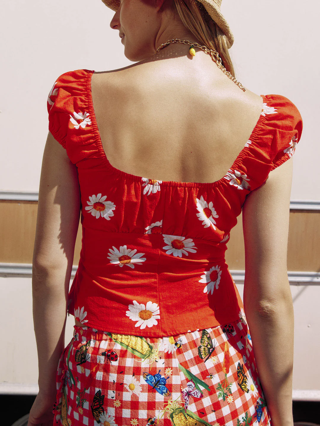 Pat Top - Red Daisy - Image 7