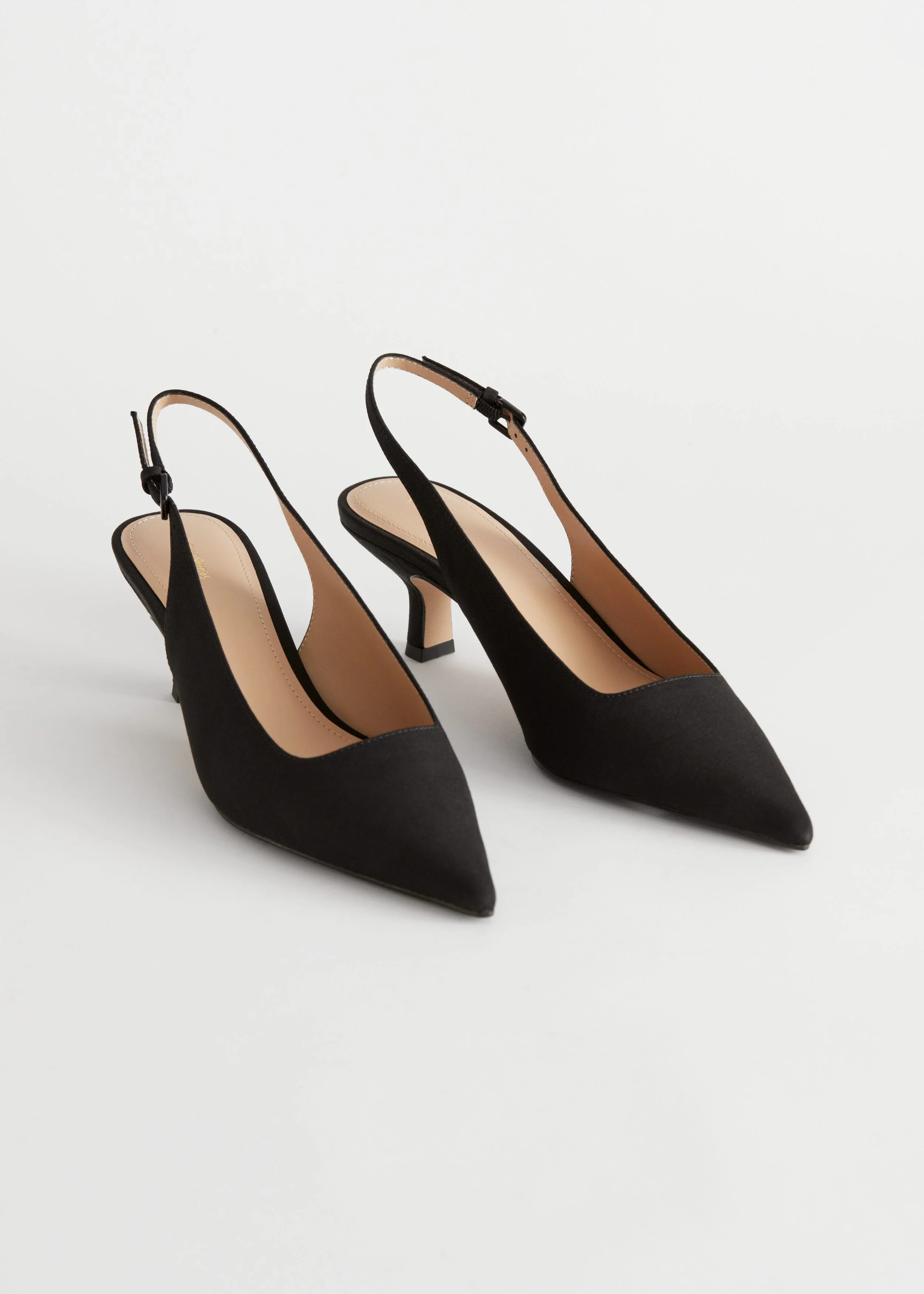 Helmi Pump - Black