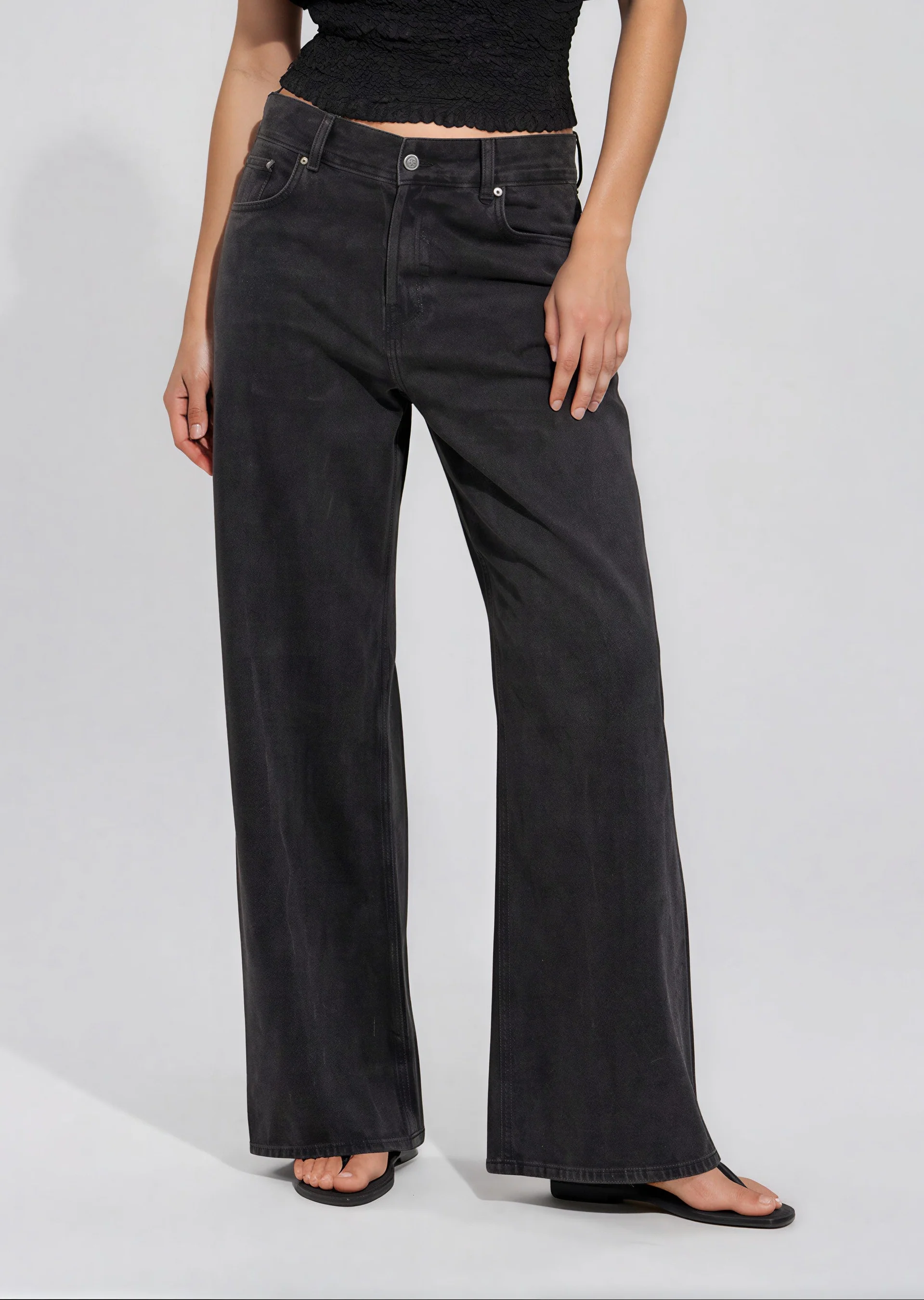 Wide Cut Jeans - Black