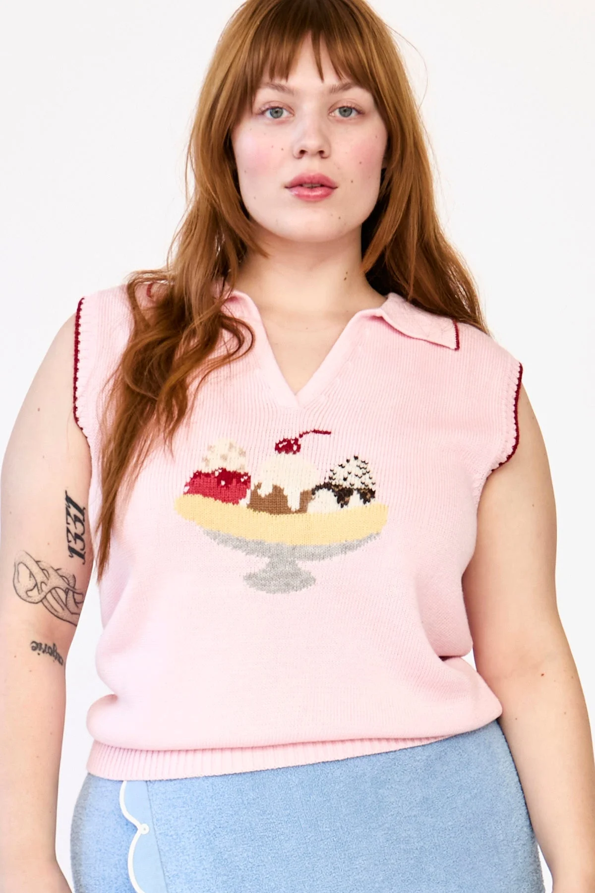 Split Sleeveless Polo - Image 3