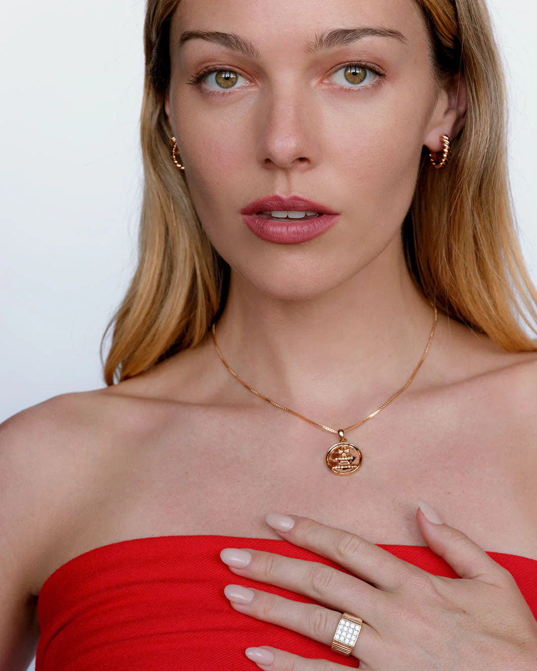 The 'I Love Jewelry' Coin Necklace - Image 4