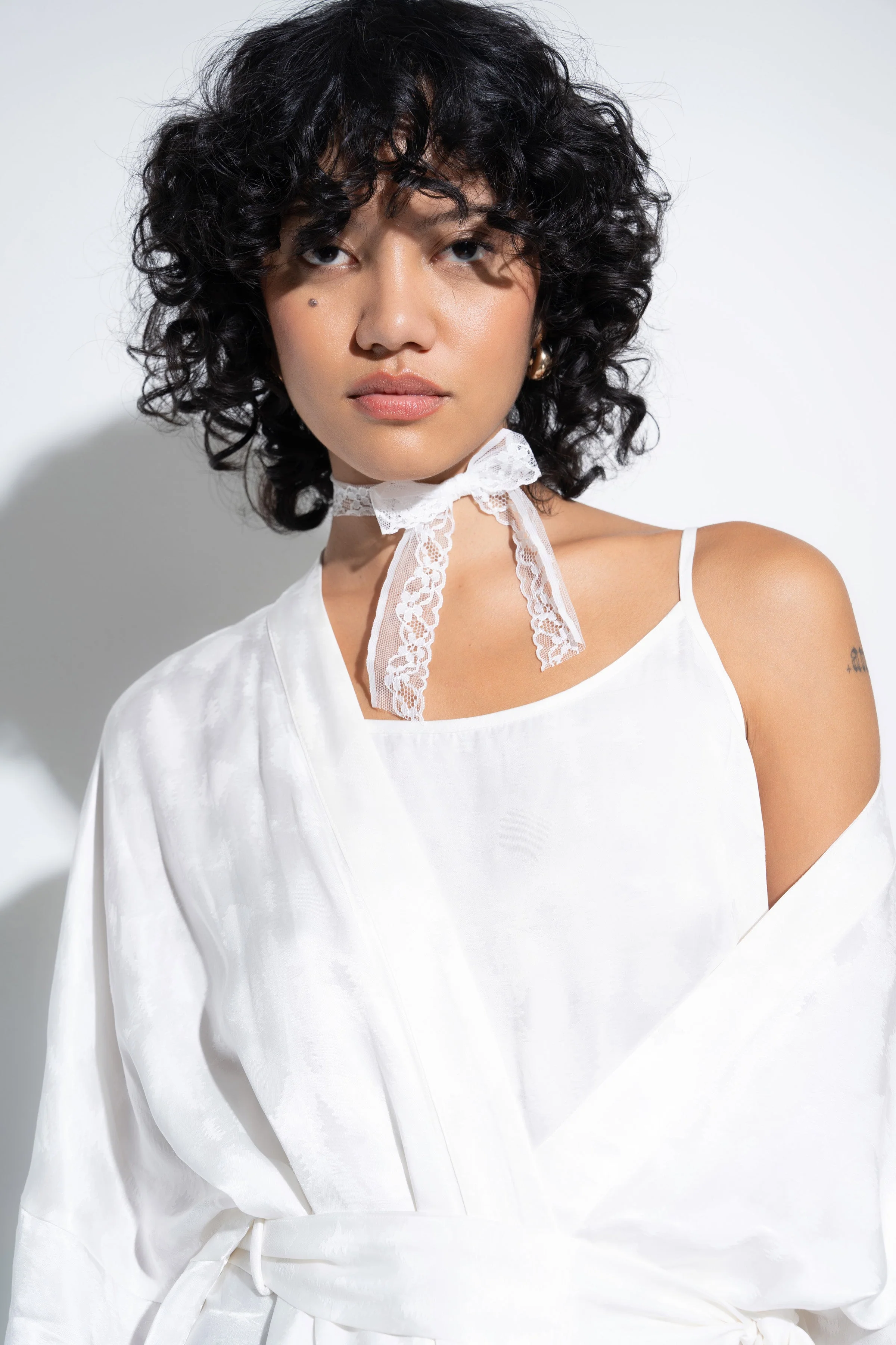 The Long Robe - White - Image 6