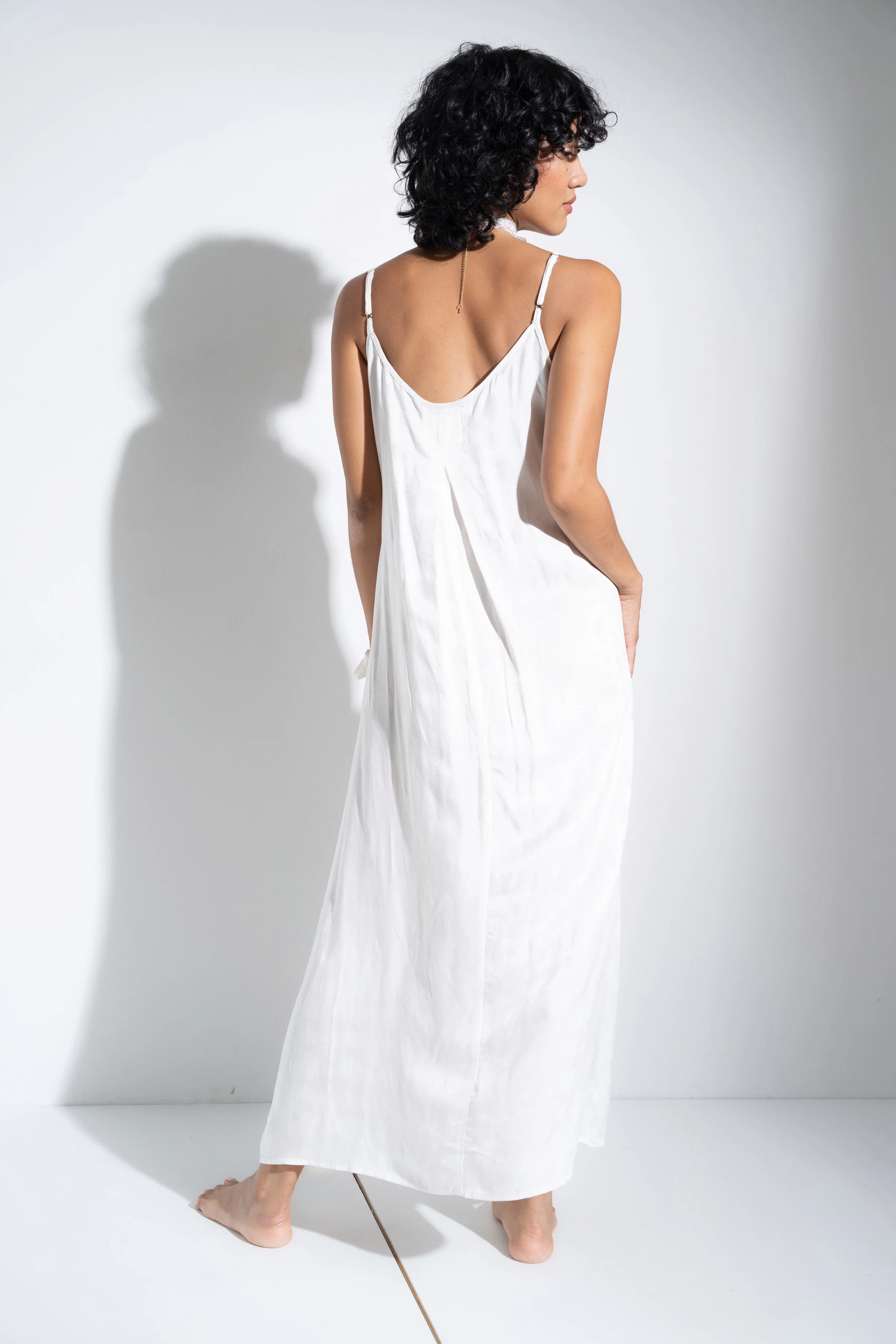 The Long Slip - White - Image 5