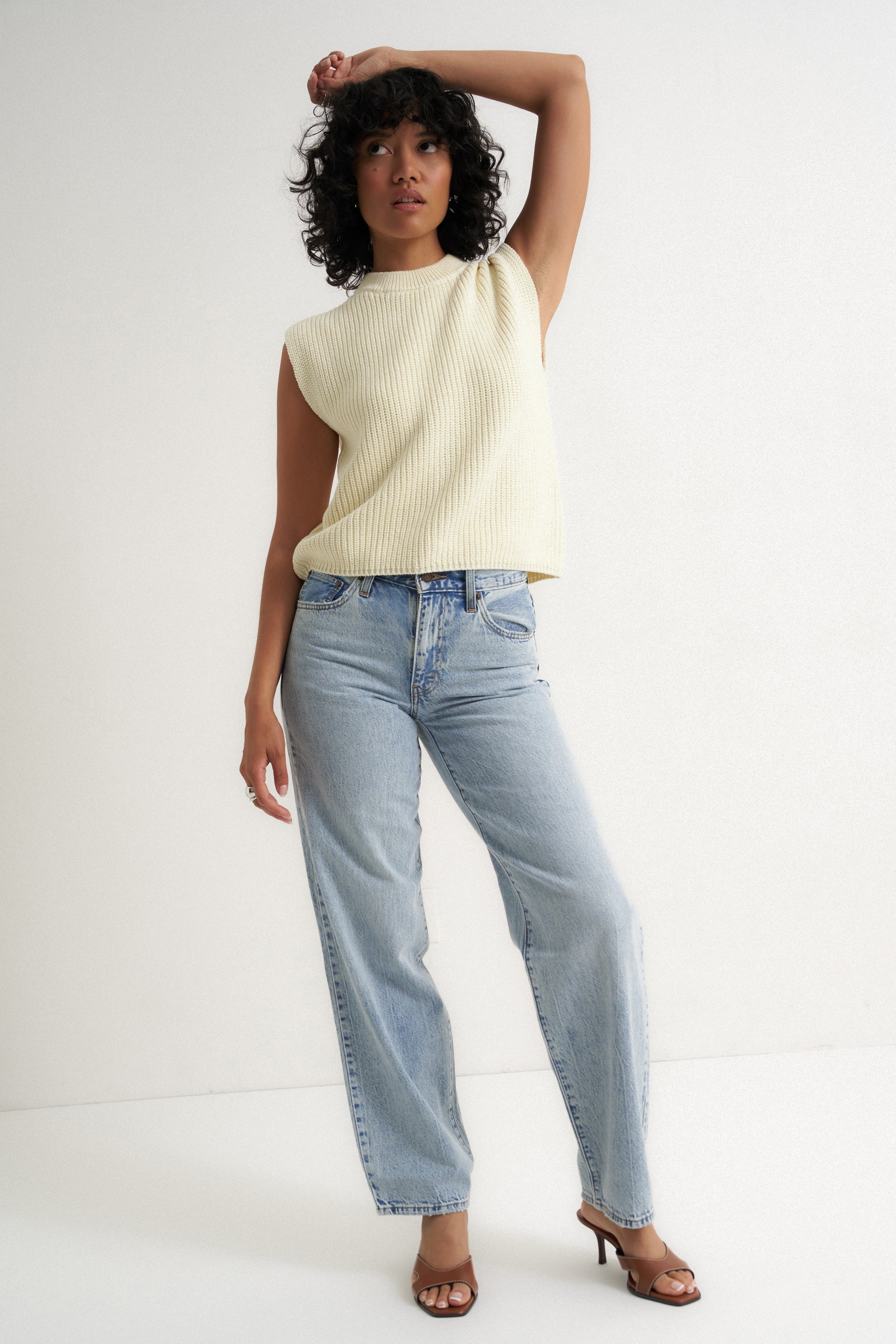 The Muscle Tee - Creme - Image 2