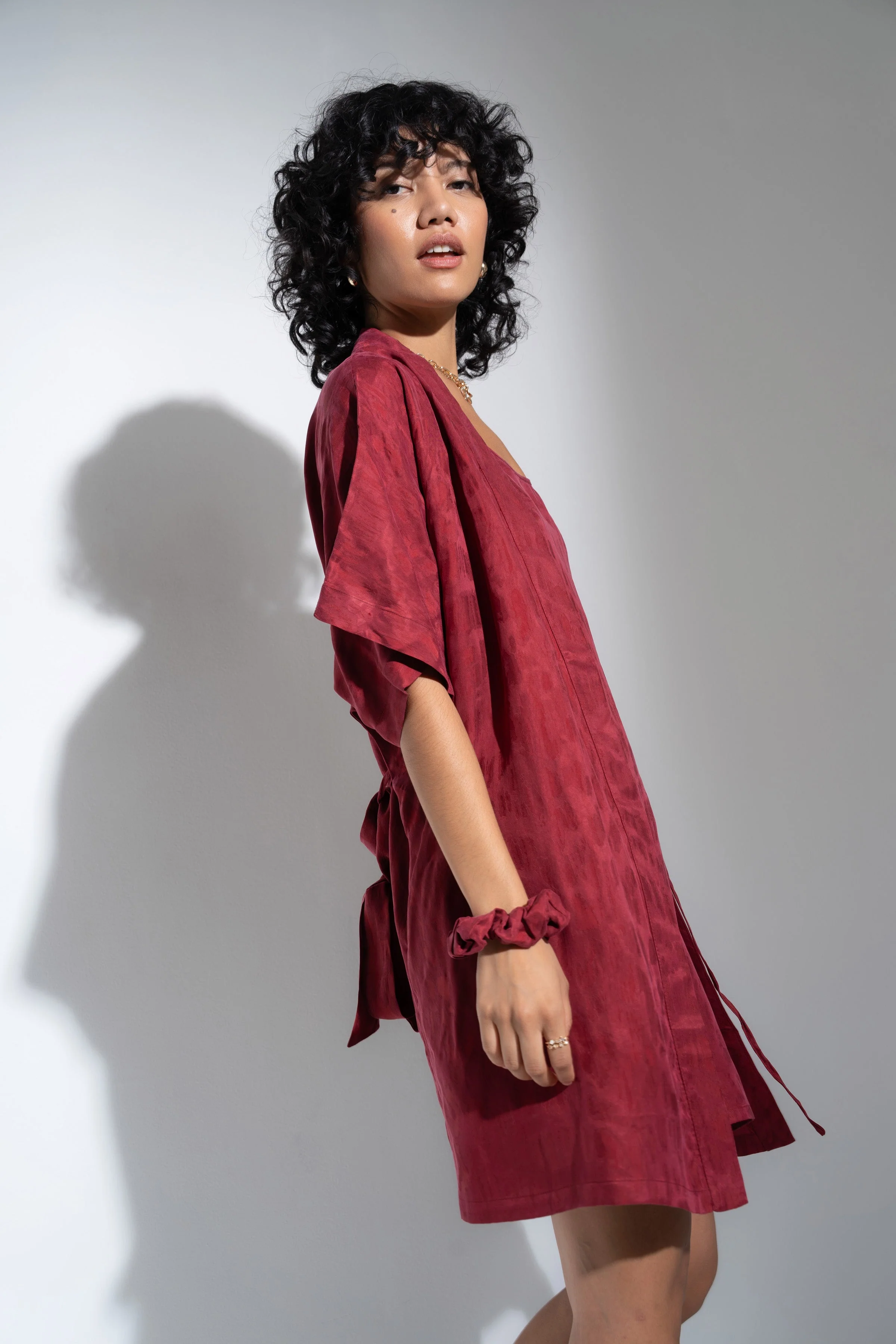 The Short Robe - Bloodred - Image 3
