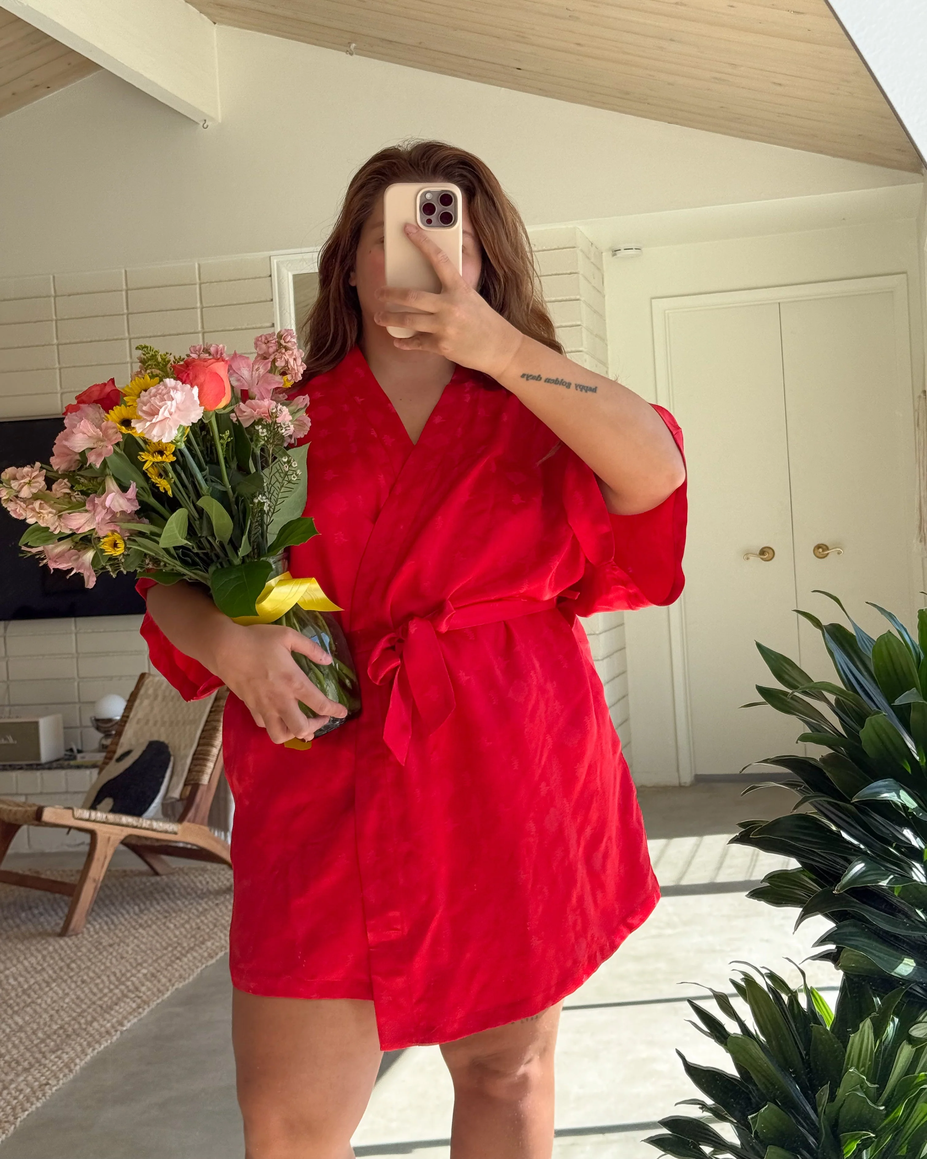 The Short Robe - Picante - Image 4
