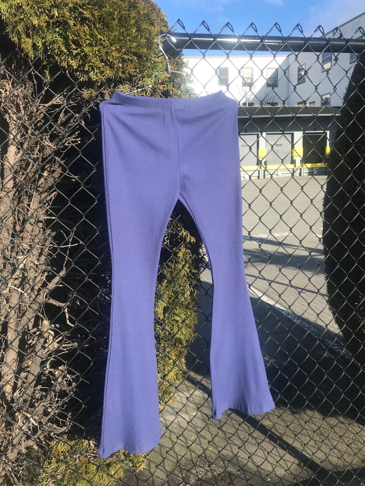 Toni Leggings in Denim - Image 2