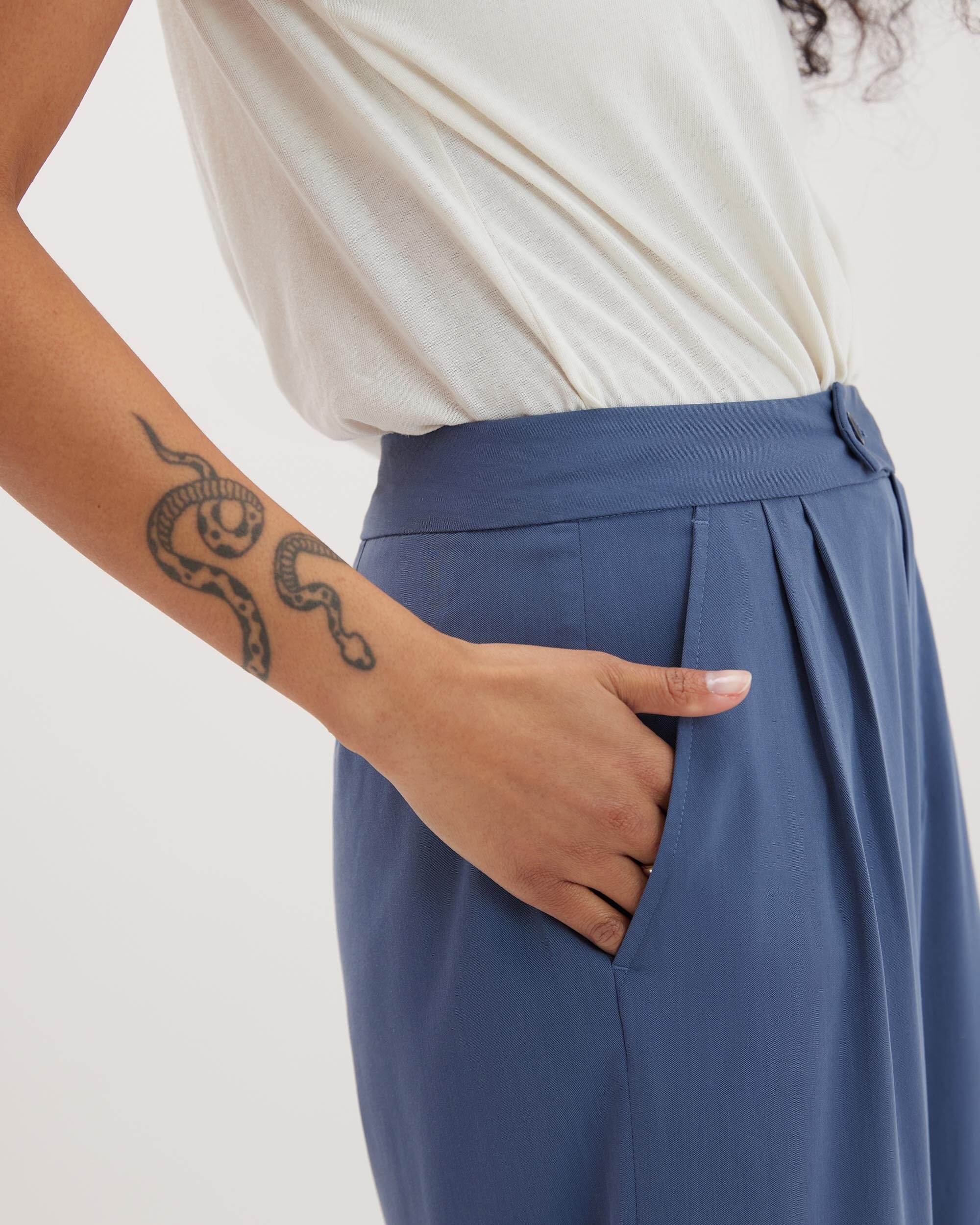 Sophia Fluid Wide Leg Trouser - Vintage Indigo - Image 4